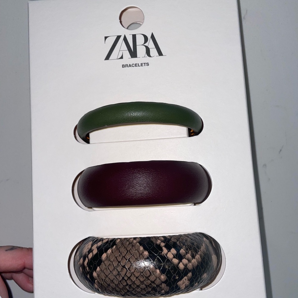 Zara Women's Green, Plum, and Snake Print Bracelet Set
